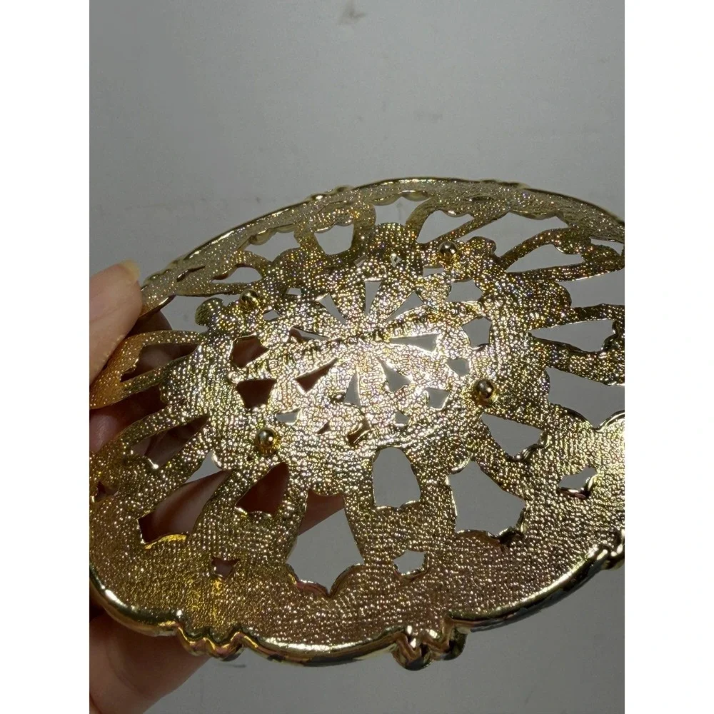Vintage 1983 American tack howe Gold Filigree‎ Oval Trinket Jewelry Dish Footed